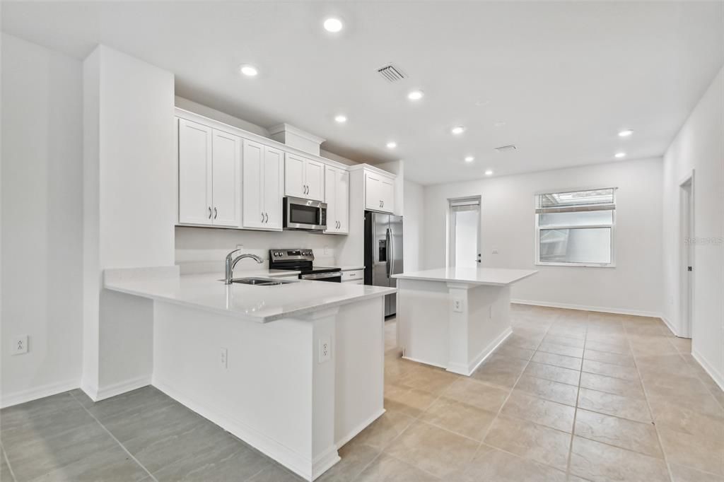 For Sale: $439,999 (3 beds, 2 baths, 1706 Square Feet)