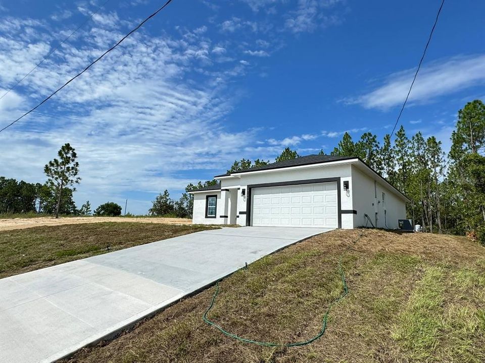 Active With Contract: $299,990 (4 beds, 2 baths, 1765 Square Feet)