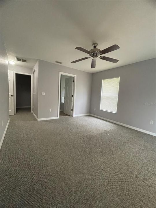 For Rent: $2,000 (3 beds, 2 baths, 1452 Square Feet)