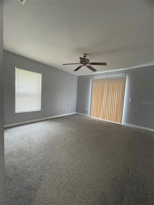 For Rent: $2,000 (3 beds, 2 baths, 1452 Square Feet)