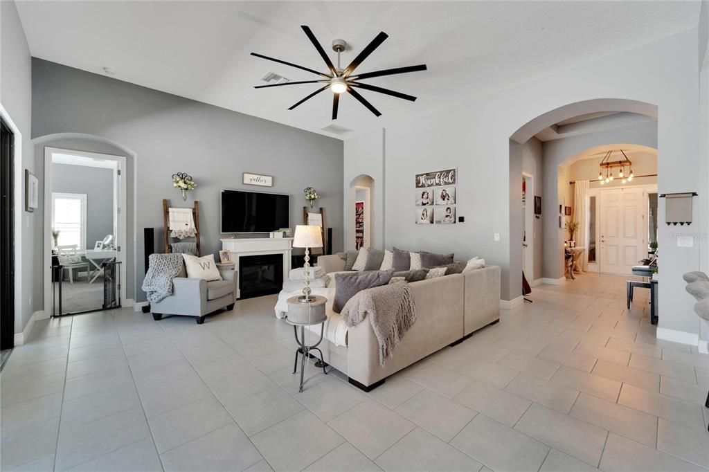 Active With Contract: $780,000 (5 beds, 3 baths, 2618 Square Feet)