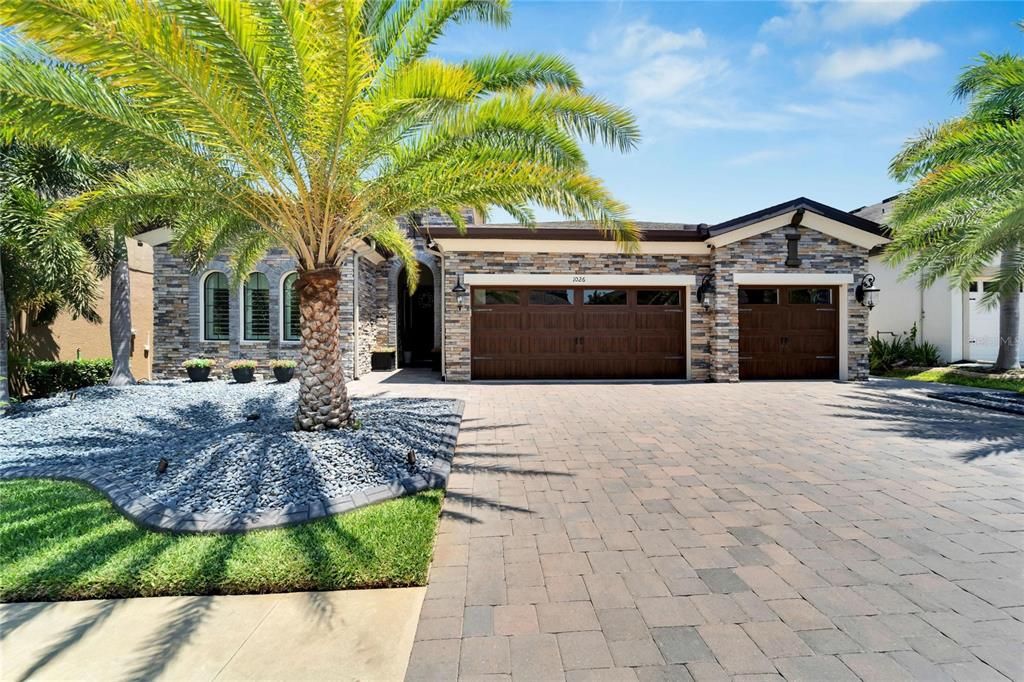 Active With Contract: $780,000 (5 beds, 3 baths, 2618 Square Feet)