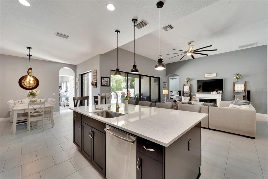 Active With Contract: $780,000 (5 beds, 3 baths, 2618 Square Feet)