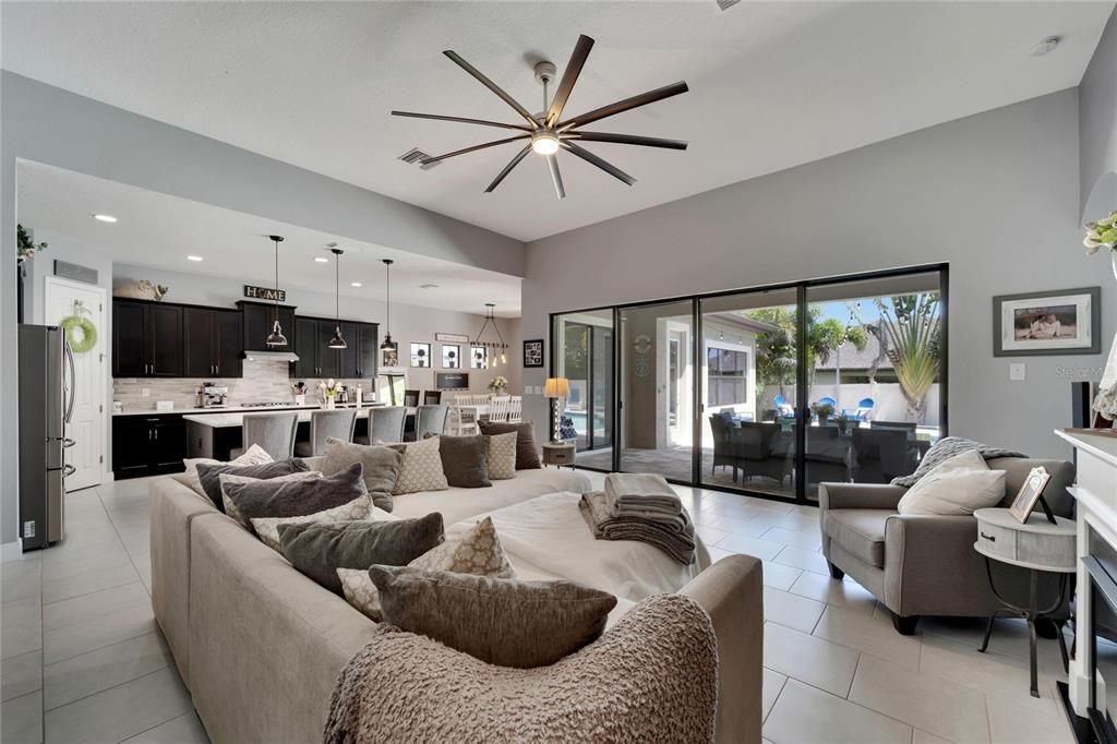 Active With Contract: $780,000 (5 beds, 3 baths, 2618 Square Feet)