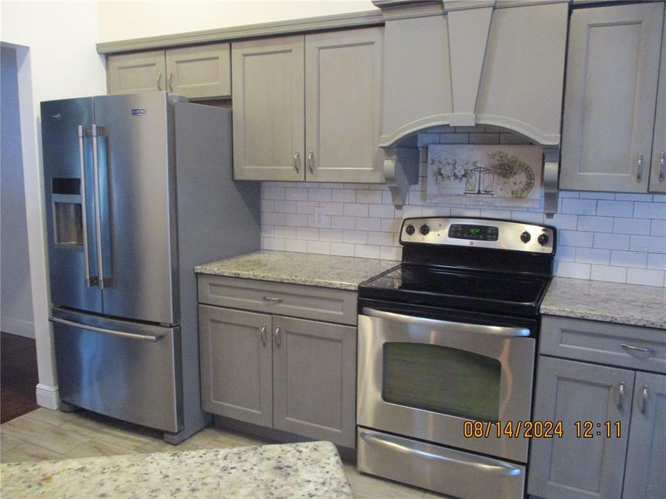 For Rent: $2,200 (2 beds, 2 baths, 1608 Square Feet)