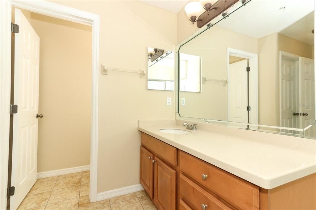 Active With Contract: $295,000 (3 beds, 2 baths, 1806 Square Feet)