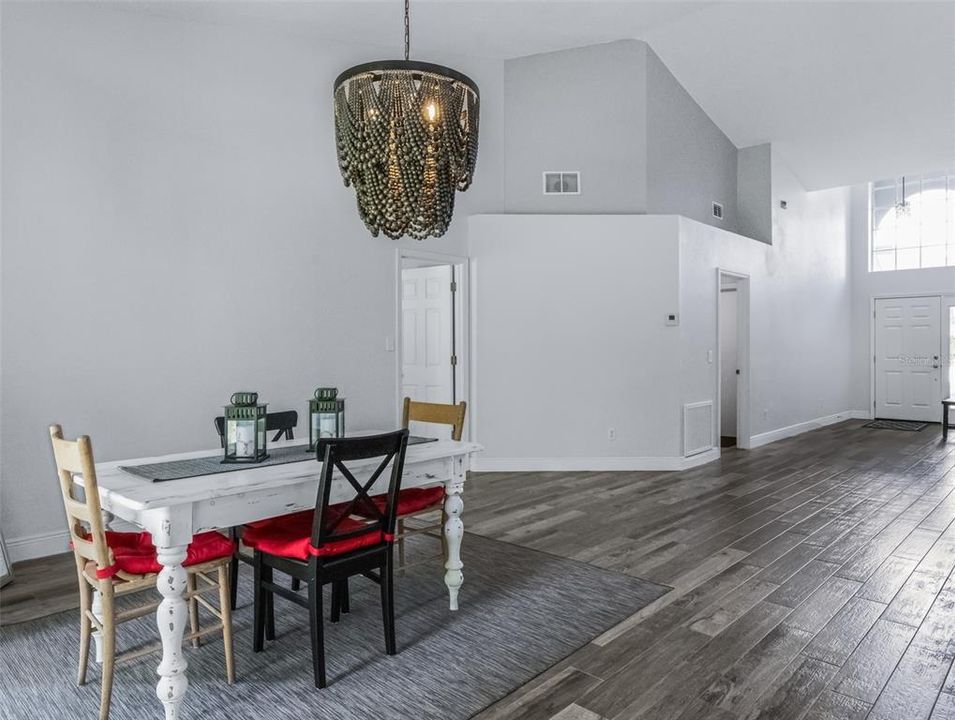 Active With Contract: $499,900 (4 beds, 2 baths, 2276 Square Feet)