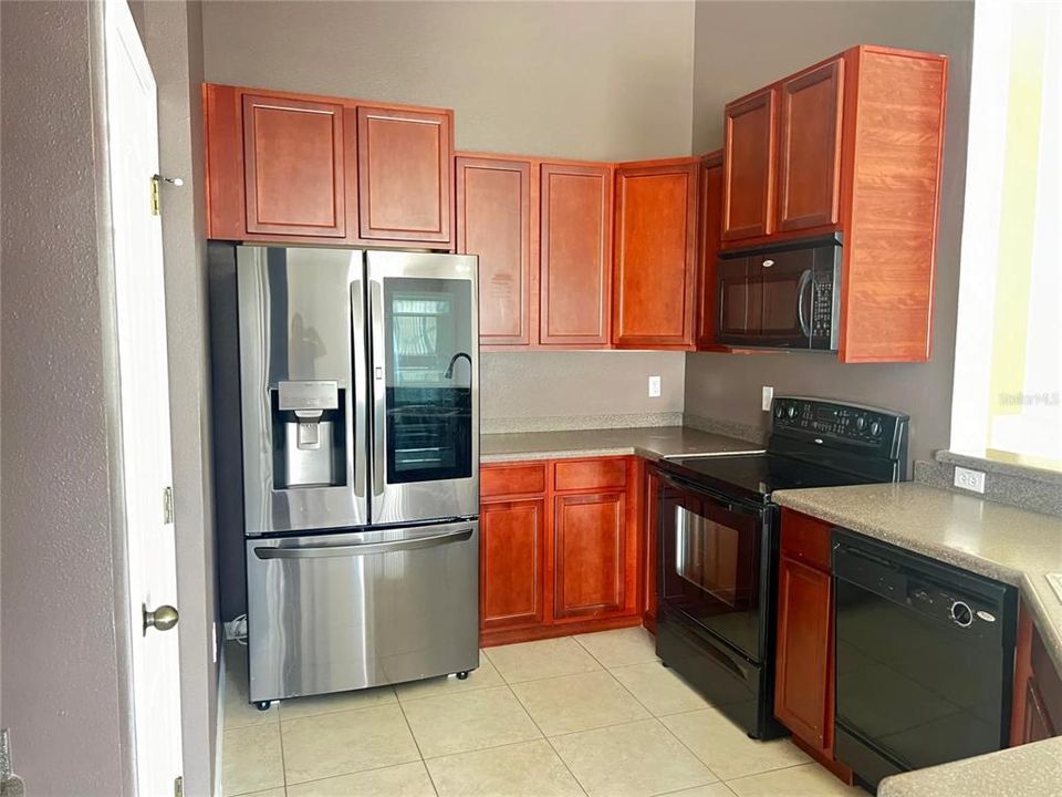 For Rent: $1,750 (2 beds, 2 baths, 1176 Square Feet)