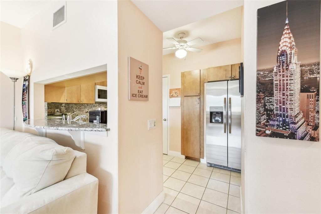 For Sale: $375,000 (2 beds, 2 baths, 1150 Square Feet)