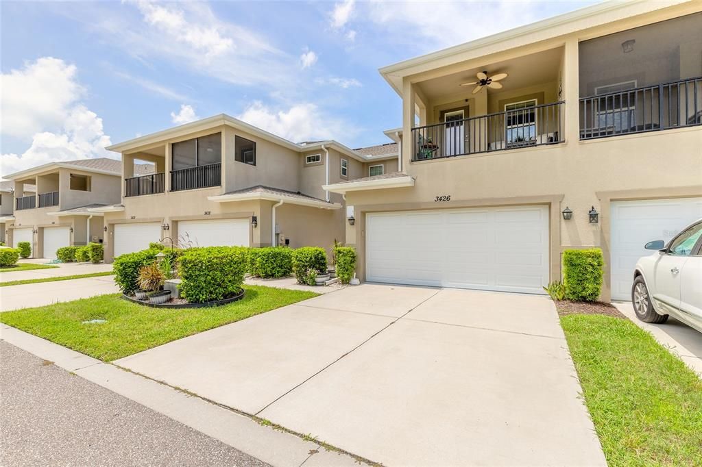 Active With Contract: $399,988 (3 beds, 2 baths, 2063 Square Feet)