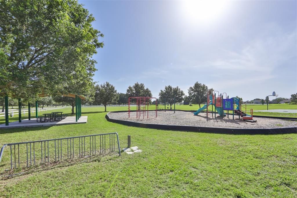 Foxbrook community playground area and pavilion