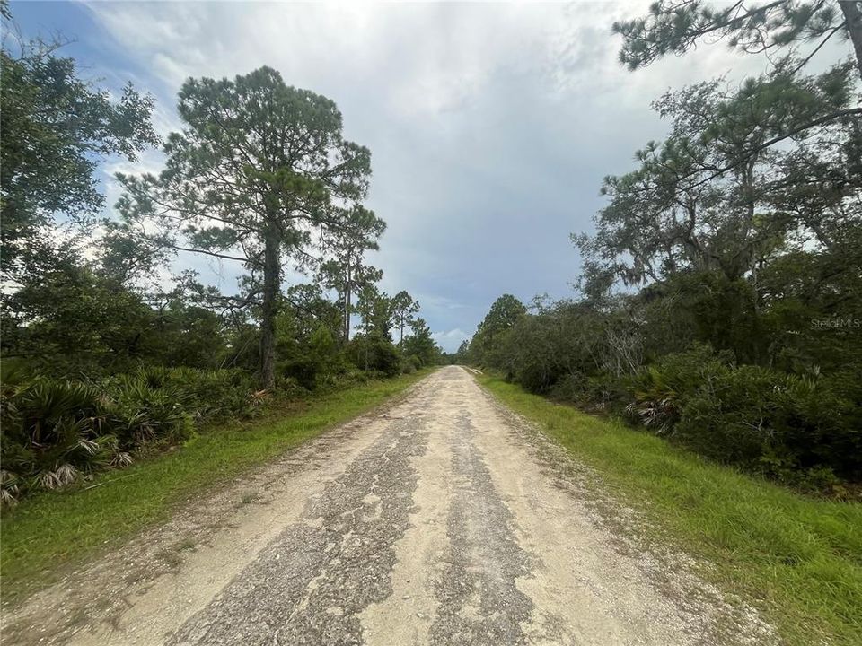 En Venta: $22,900 (0.49 acres)