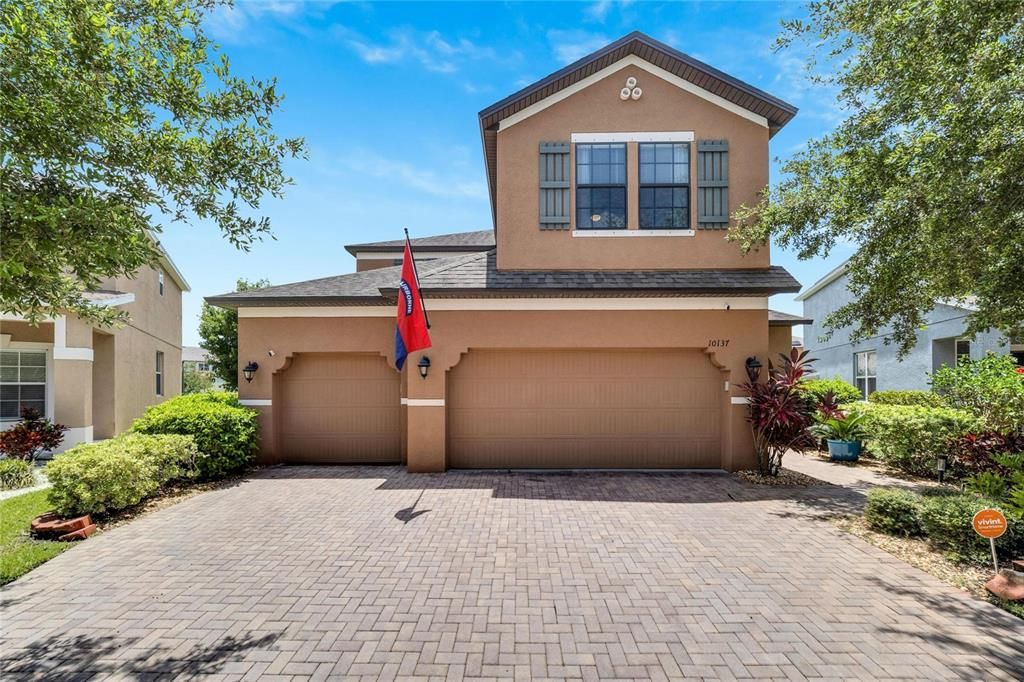 Active With Contract: $499,999 (4 beds, 2 baths, 2977 Square Feet)