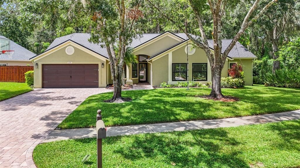 Active With Contract: $699,900 (3 beds, 2 baths, 2316 Square Feet)