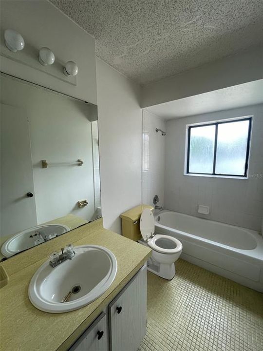 2nd Bathroom