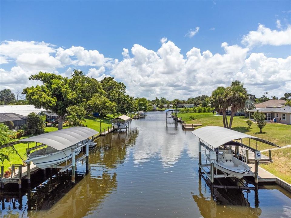 For Sale: $450,000 (3 beds, 2 baths, 1360 Square Feet)