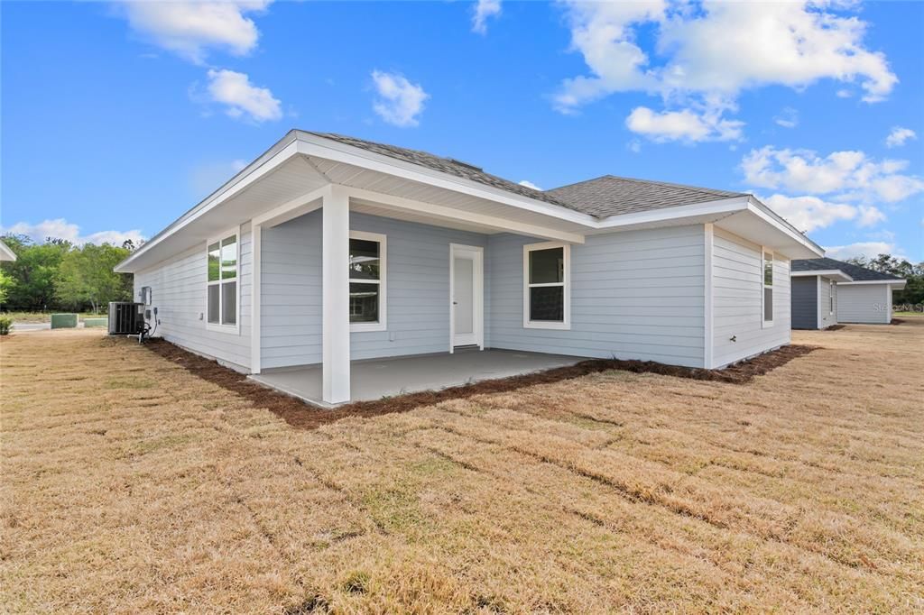 Active With Contract: $301,150 (3 beds, 2 baths, 1368 Square Feet)