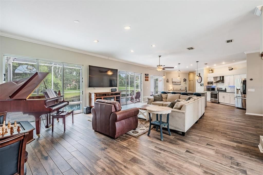 Active With Contract: $899,000 (5 beds, 3 baths, 2854 Square Feet)