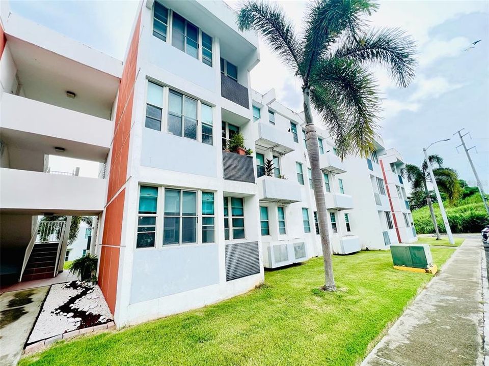 Activo con contrato: $149,000 (3 camas, 1 baños, 1027.22 Pies cuadrados)