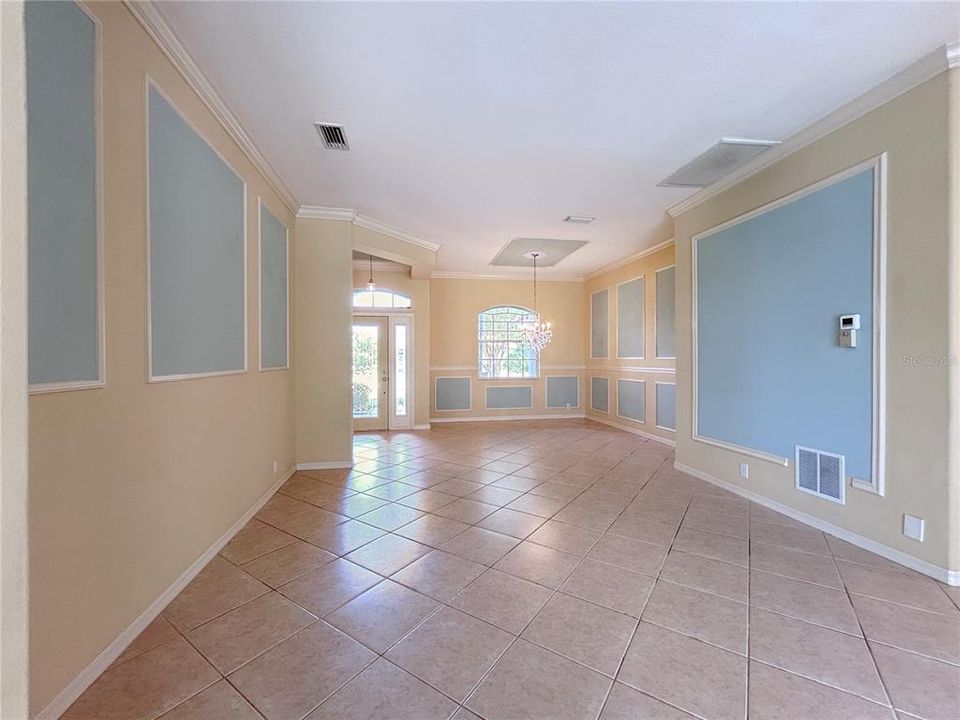 Formal Dining/Living room