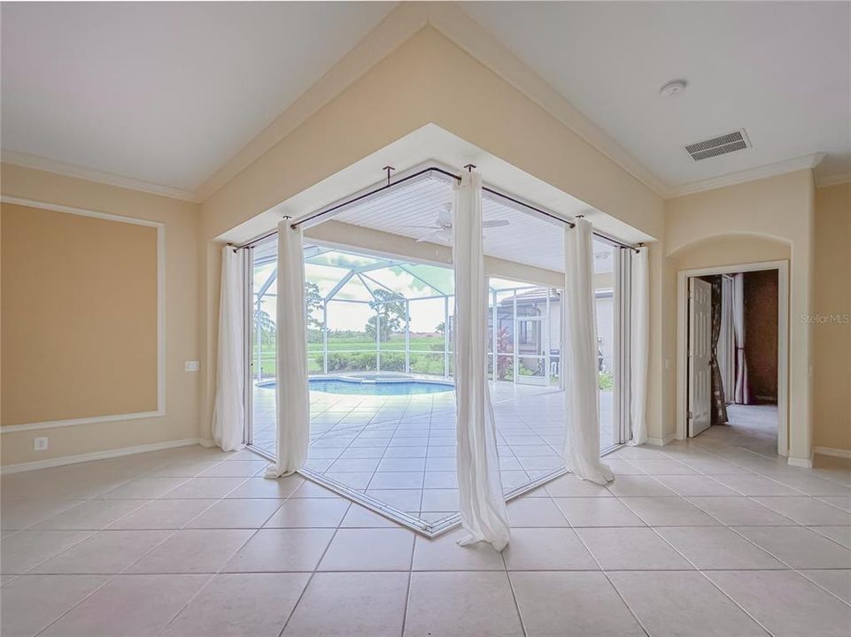 View to the Pool/back Patio