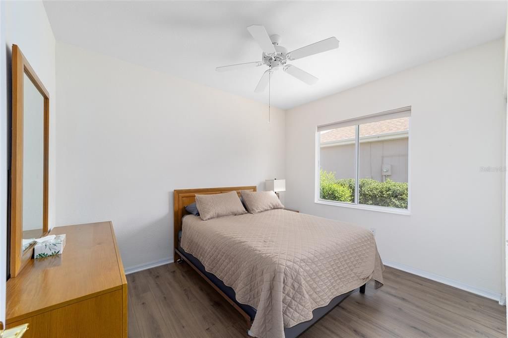 Active With Contract: $263,000 (2 beds, 2 baths, 1150 Square Feet)