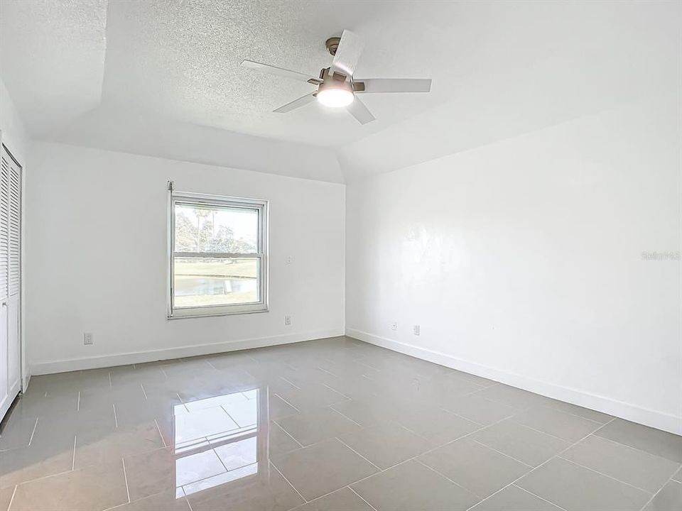 Active With Contract: $375,000 (3 beds, 2 baths, 1646 Square Feet)