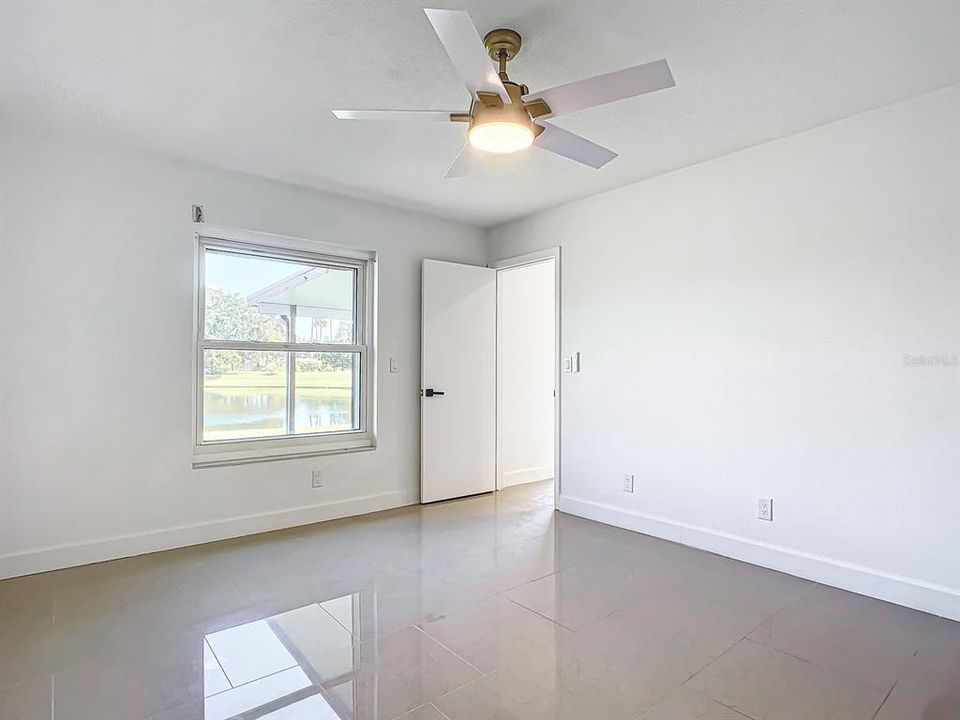 Active With Contract: $375,000 (3 beds, 2 baths, 1646 Square Feet)