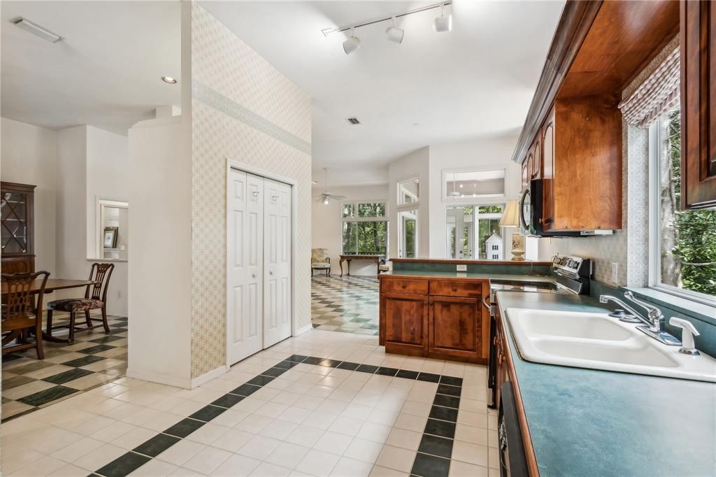 Kitchen open to both dining and family rooms