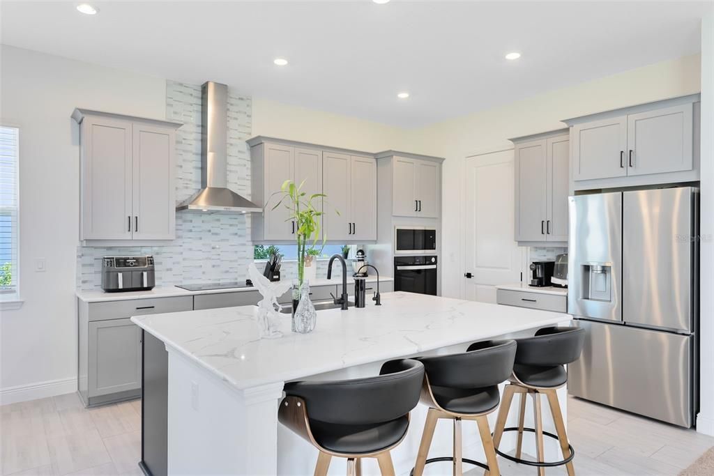 Active With Contract: $1,075,000 (4 beds, 3 baths, 3452 Square Feet)