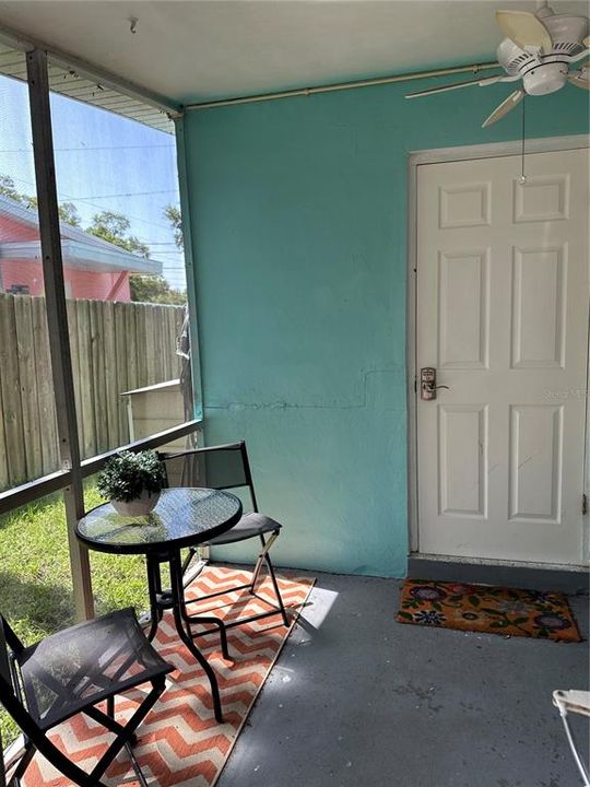 For Rent: $2,000 (1 beds, 1 baths, 600 Square Feet)