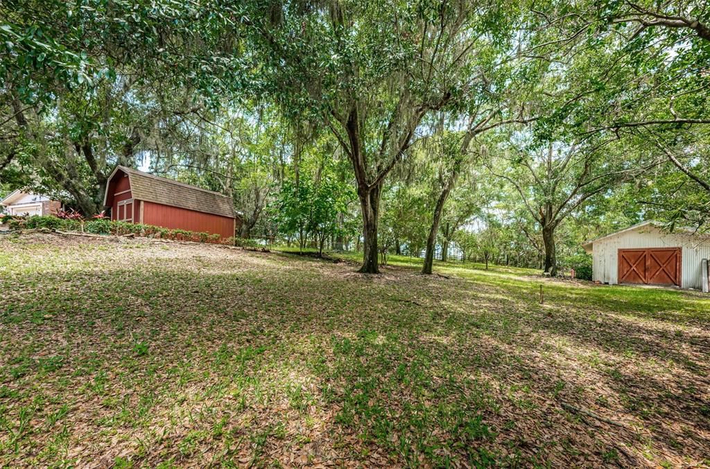 For Sale: $1,500,000 (5 beds, 3 baths, 2744 Square Feet)