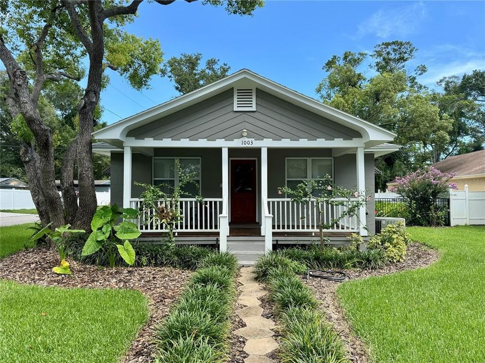 For Sale: $449,000 (3 beds, 2 baths, 1300 Square Feet)