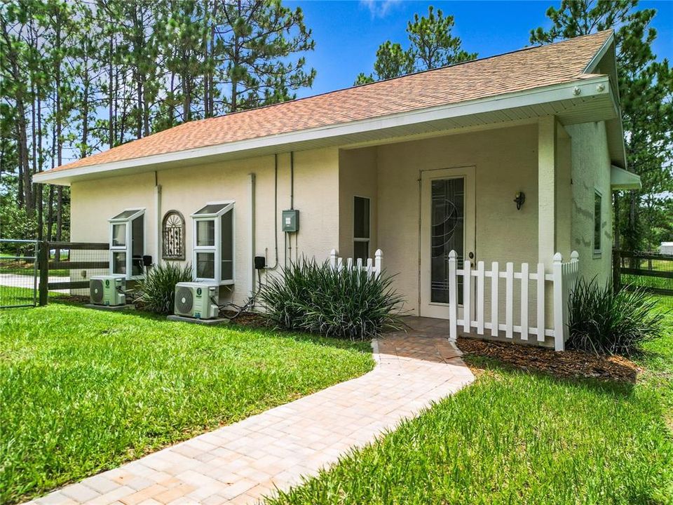 For Sale: $697,000 (3 beds, 3 baths, 3443 Square Feet)