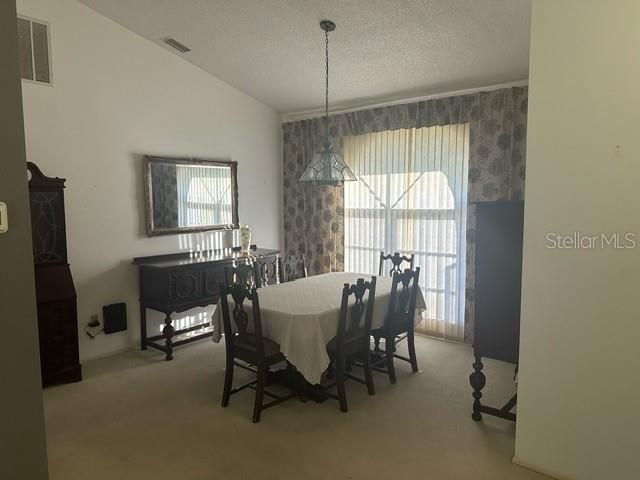 For Rent: $6,500 (3 beds, 2 baths, 2377 Square Feet)