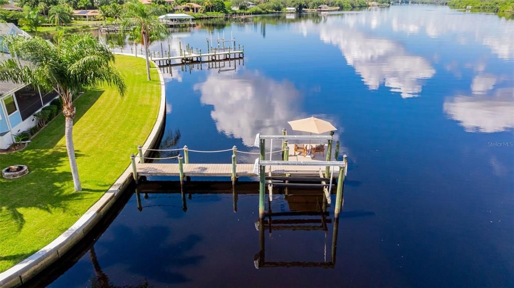 For Sale: $989,000 (3 beds, 3 baths, 2733 Square Feet)