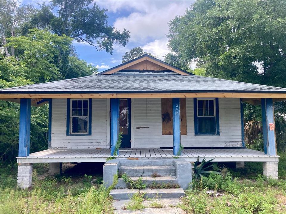 Recently Sold: $84,000 (2 beds, 2 baths, 950 Square Feet)
