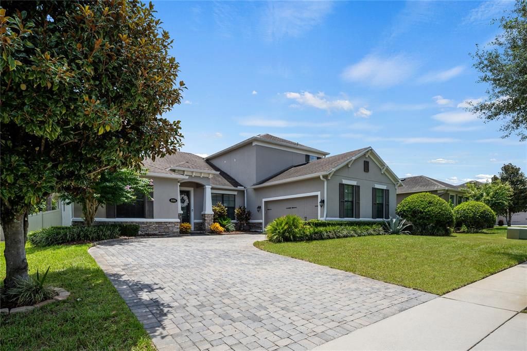 Active With Contract: $830,000 (5 beds, 3 baths, 3412 Square Feet)