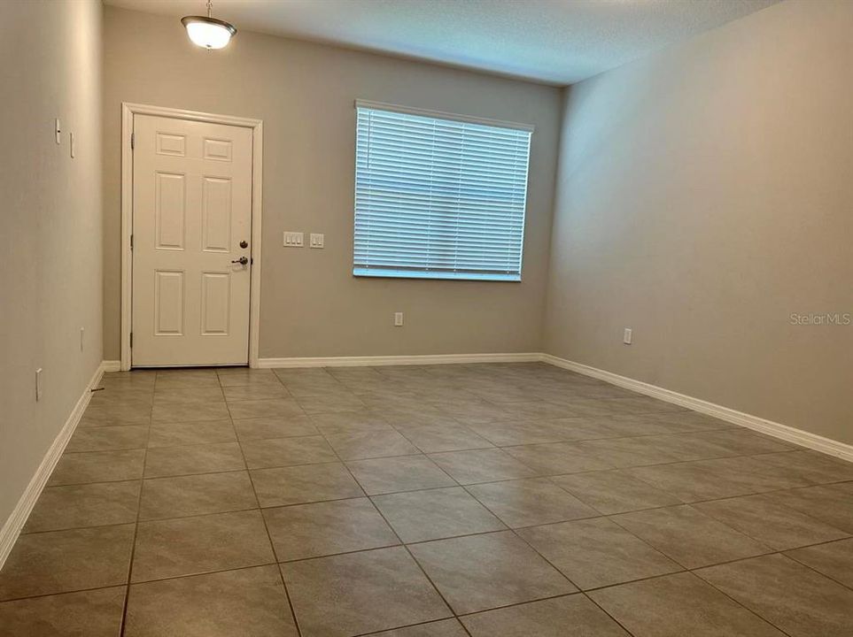 Active With Contract: $2,150 (3 beds, 2 baths, 1450 Square Feet)