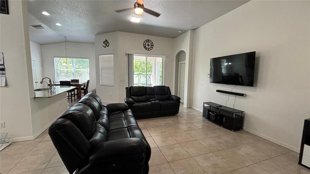 Active With Contract: $2,300 (3 beds, 2 baths, 1745 Square Feet)