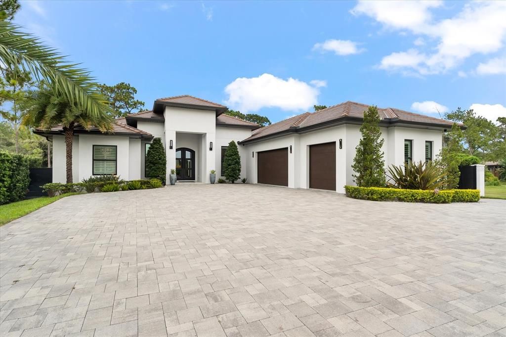 For Sale: $1,850,000 (4 beds, 4 baths, 3928 Square Feet)