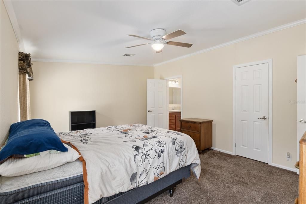 Active With Contract: $249,900 (4 beds, 2 baths, 1742 Square Feet)