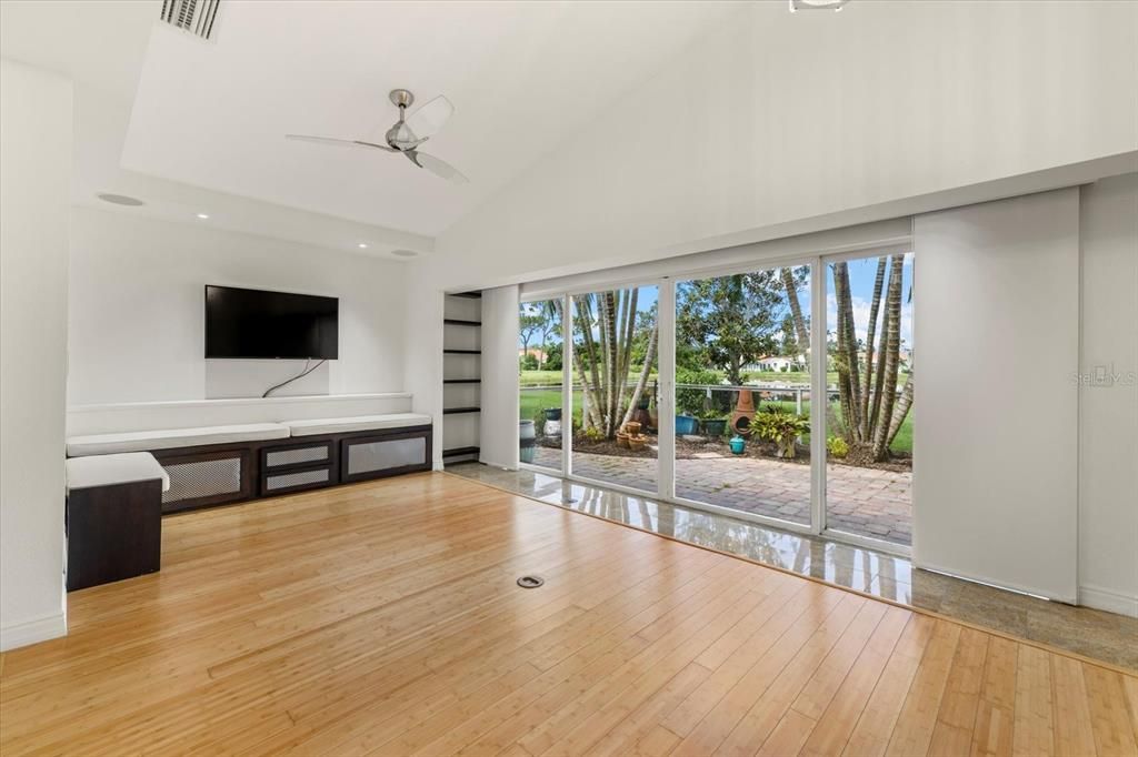 Living room with sliders to the lanai