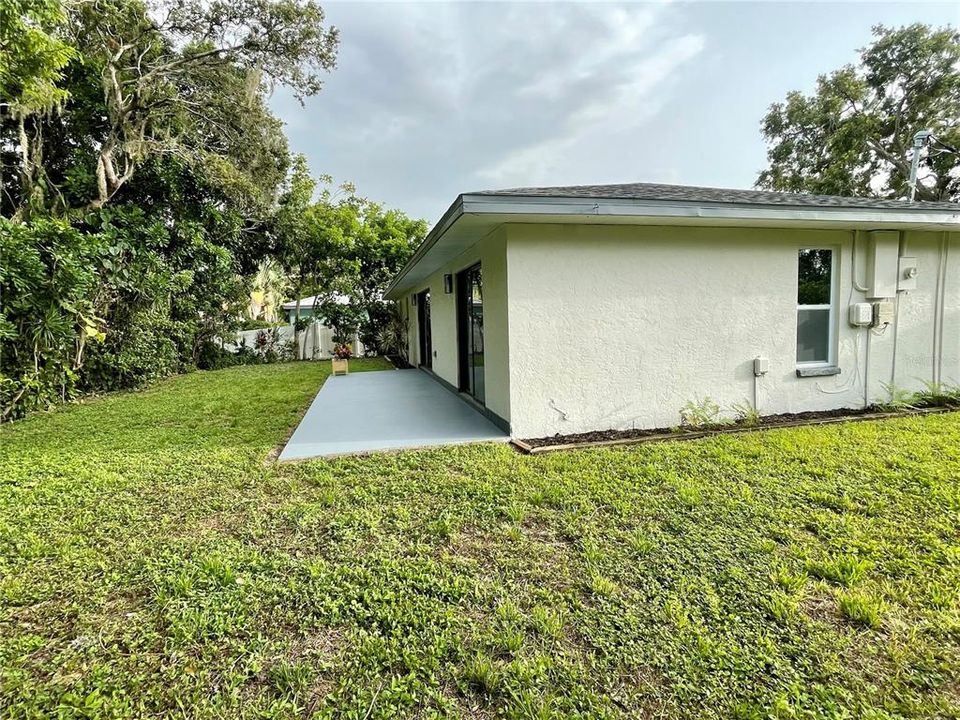 Active With Contract: $500,000 (3 beds, 2 baths, 1408 Square Feet)