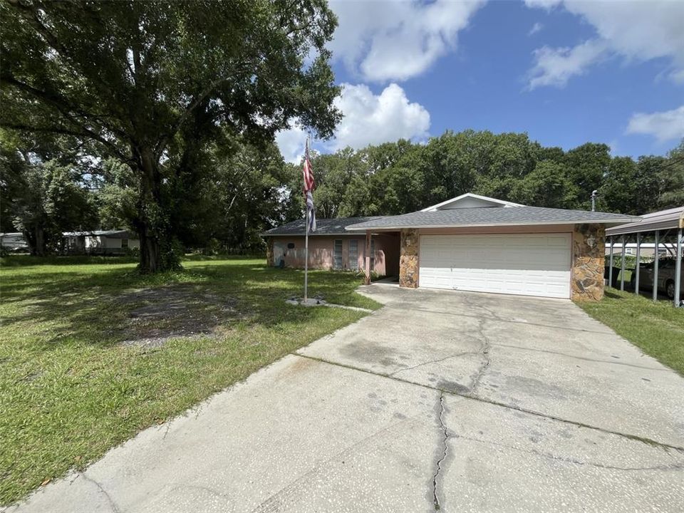 For Sale: $799,900 (4 beds, 2 baths, 1750 Square Feet)