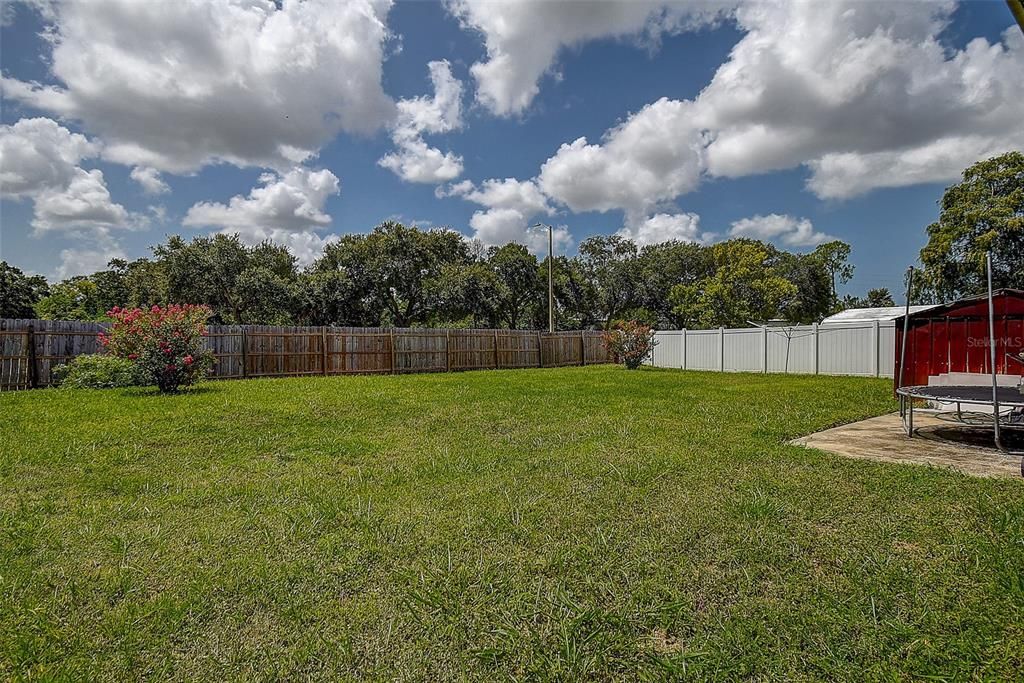 For Sale: $412,000 (3 beds, 2 baths, 1289 Square Feet)