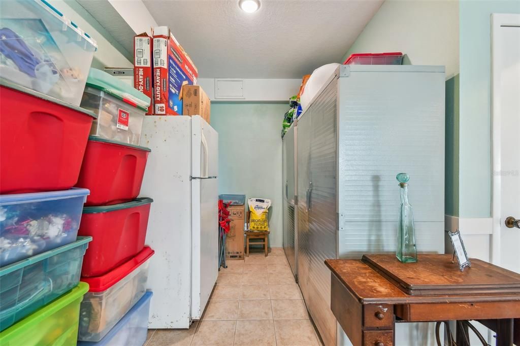 En Venta: $1,200,000 (4 camas, 3 baños, 2186 Pies cuadrados)