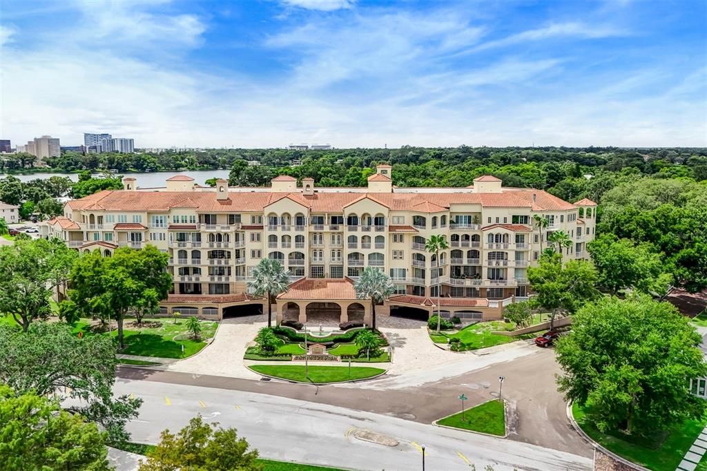 For Sale: $924,999 (3 beds, 3 baths, 3187 Square Feet)