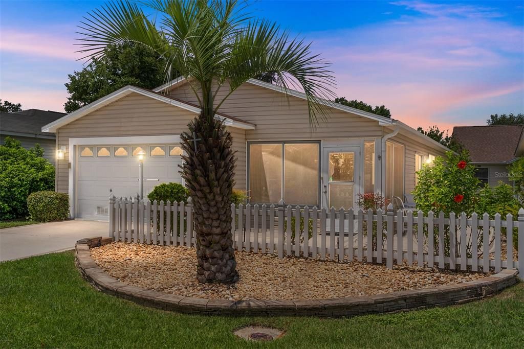 Recently Sold: $279,900 (2 beds, 2 baths, 1188 Square Feet)