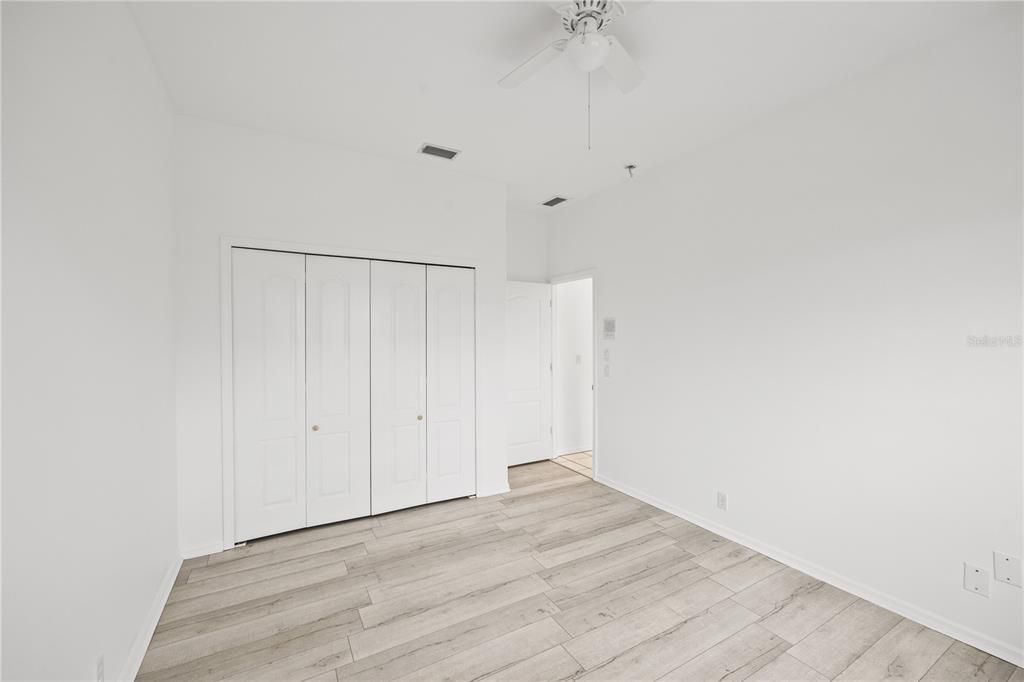 Active With Contract: $399,000 (3 beds, 2 baths, 1905 Square Feet)